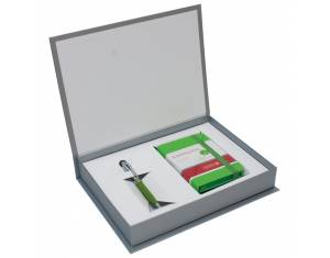 Set poklon notes Kompagnon  9,5x12,8cm crte zeleni + olovka kemijska Pelikan zelena